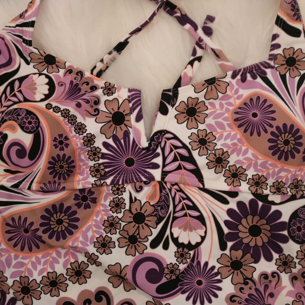 Floral Patterned Tankini Top - Picture 4 of 9